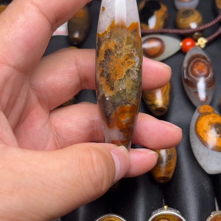 石英质玉珠宝半成品未镶嵌燕****一