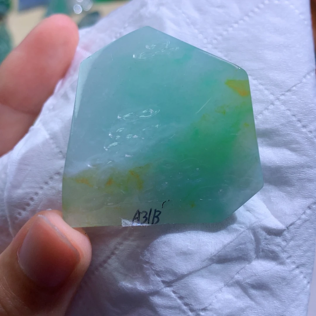 【闪购商品】翡翠未镶嵌吊坠(不含链)