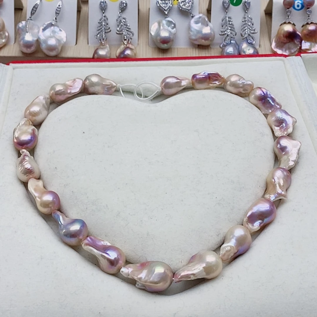 【闪购商品】淡水珍珠耳饰9K金镶嵌天**贝