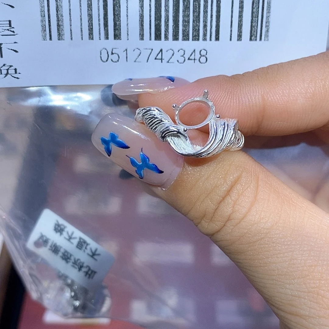 a***.戒指银S925镶嵌水晶