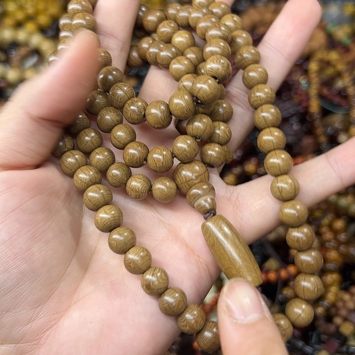 维腊木（绿檀）无事牌