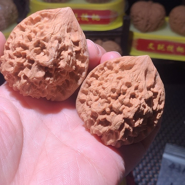 文玩核桃吊坠官帽