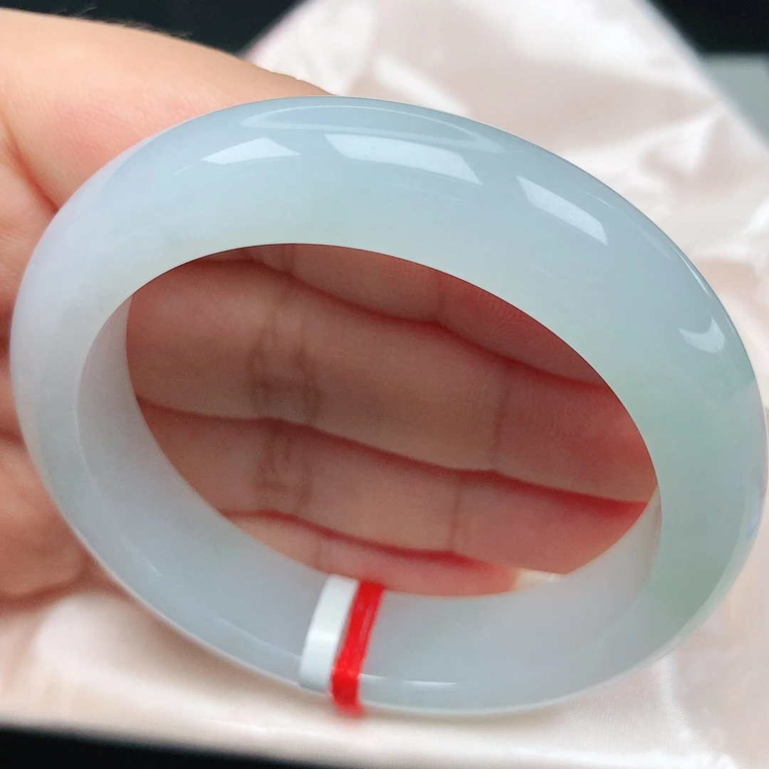 未镶嵌手镯翡翠27冰冰淡绿