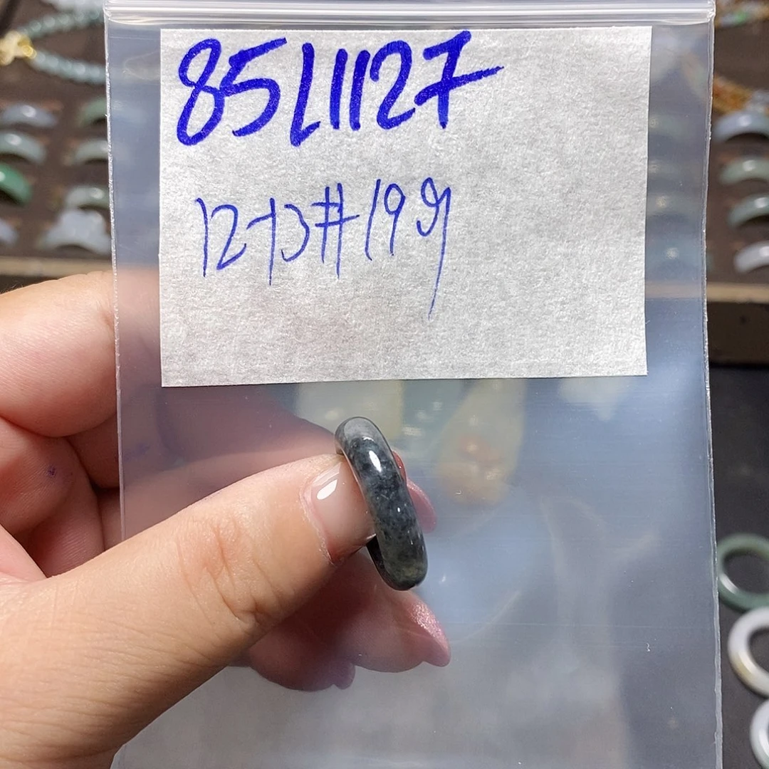 未镶嵌定制翡翠翡翠
