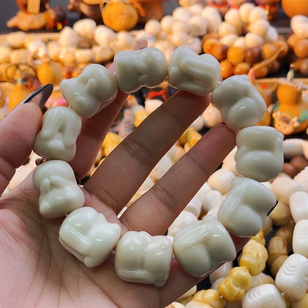 手串菩提根/象牙果垂耳兔