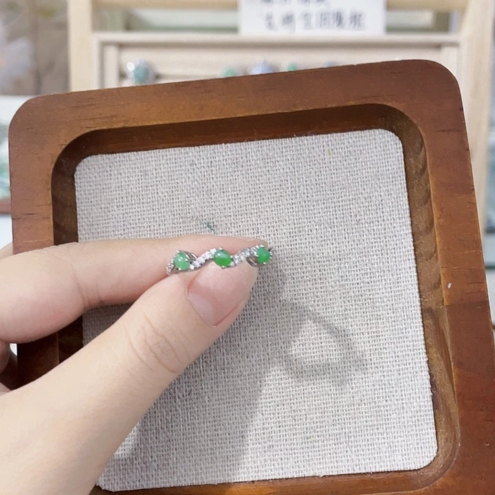 翡翠未镶嵌颈饰天然翡翠Ａ货
