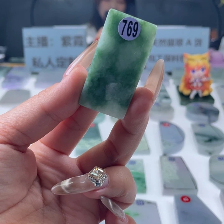 未镶嵌定制翡翠翡翠挂件定制