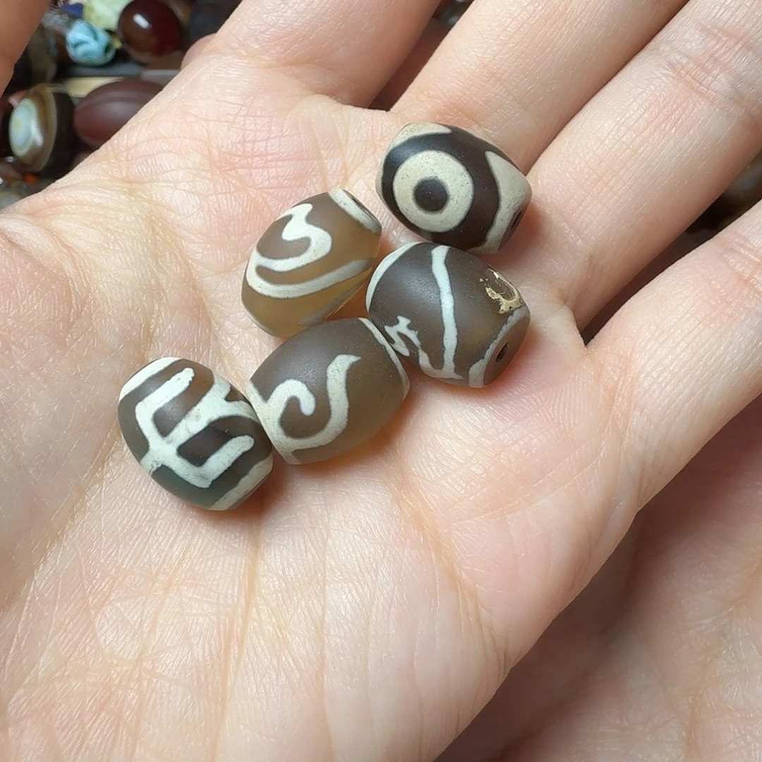 玛瑙/玉髓未镶嵌满30包邮