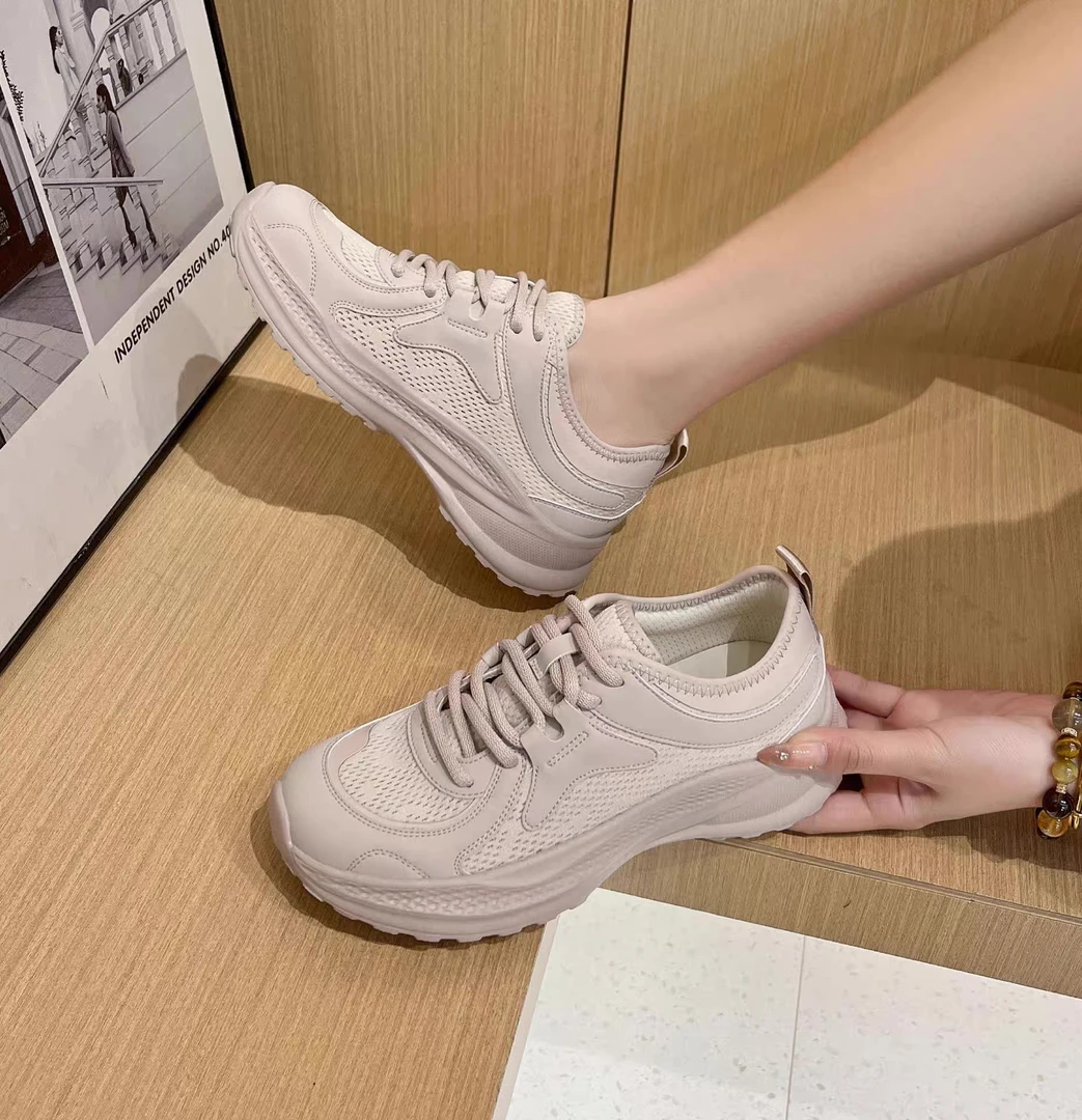 苏丽诺超轻软底透气网运动休闲鞋2025夏新款女低帮厚底老爹鞋5366