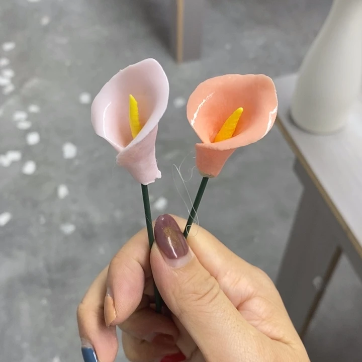 陶瓷陶瓷材料5朵马蹄莲
