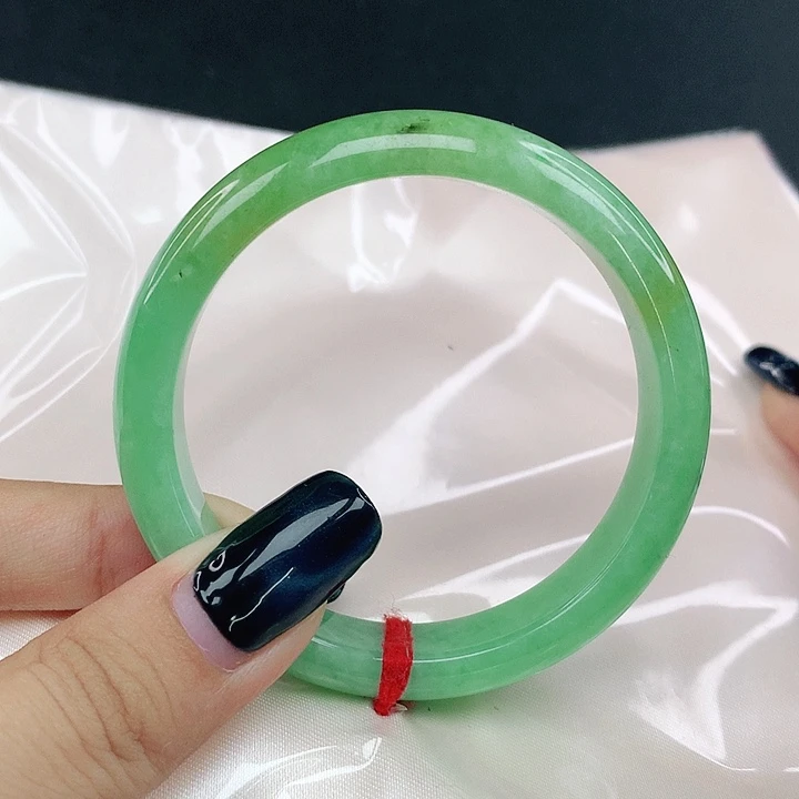 翡翠手镯未镶嵌圈52，1408