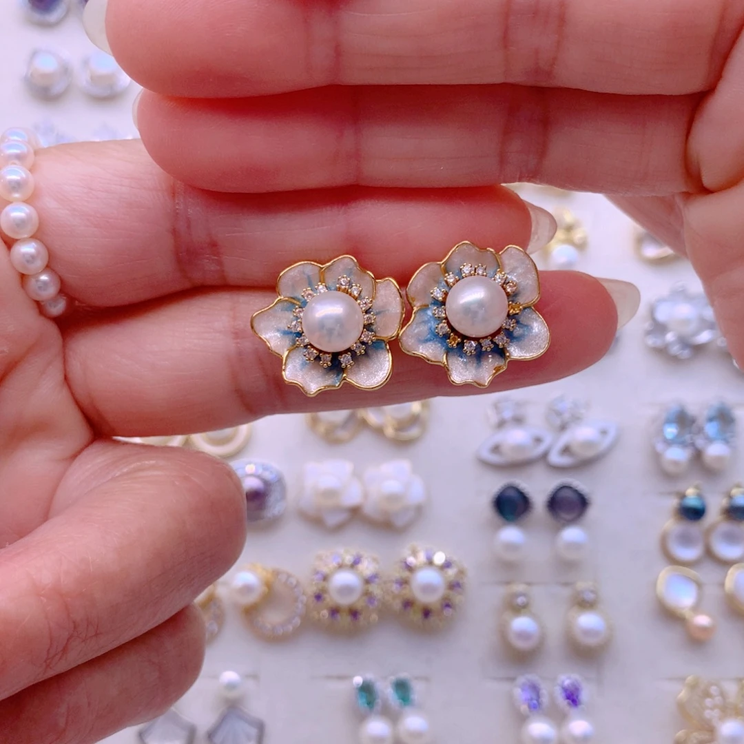 合金耳饰淡水珍珠