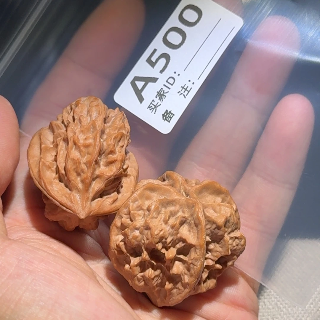 吊坠文玩核桃龙骨500