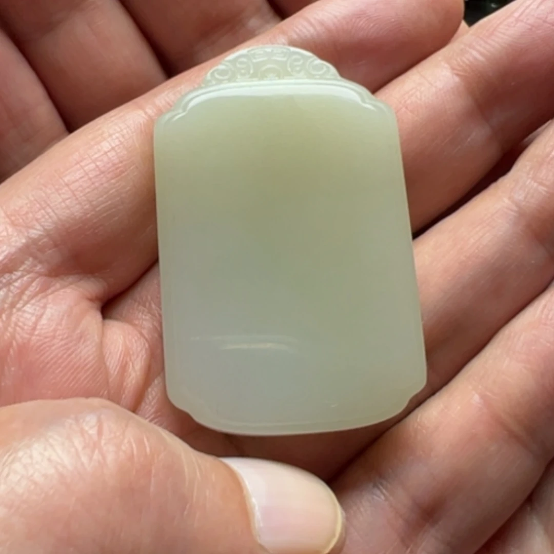 【闪购商品】颈饰未镶嵌和田玉