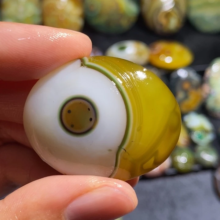 玛瑙/玉髓珠宝奇石未镶嵌