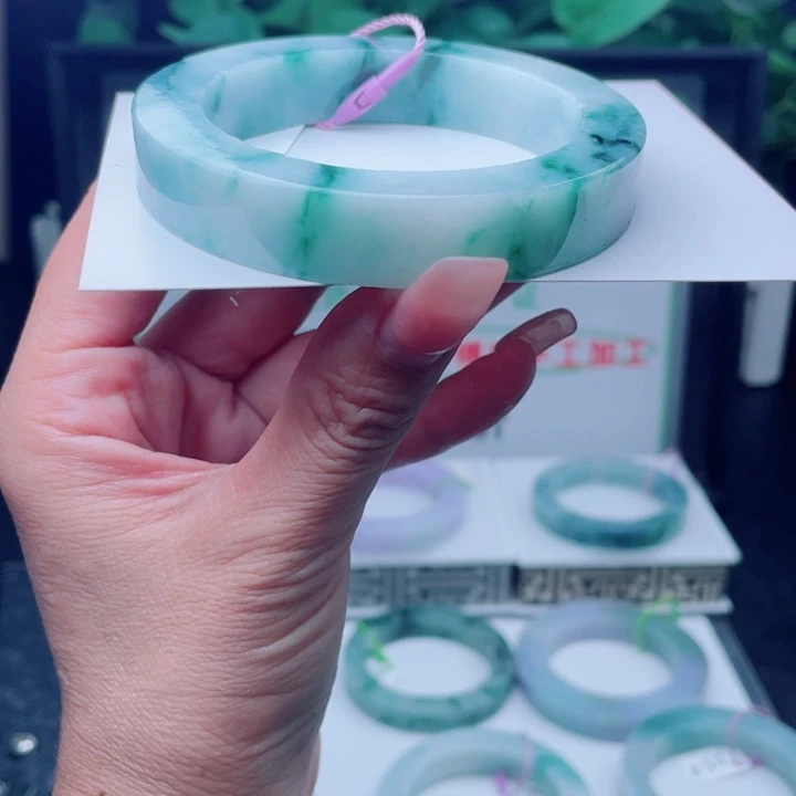 未镶嵌咨询定制翡翠