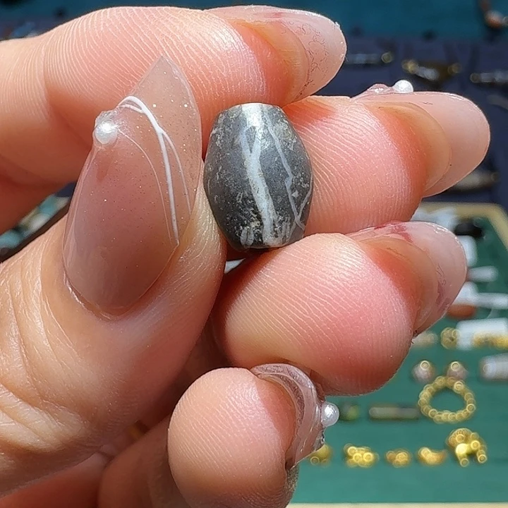 琉璃手工艺品11.5*8.5mm