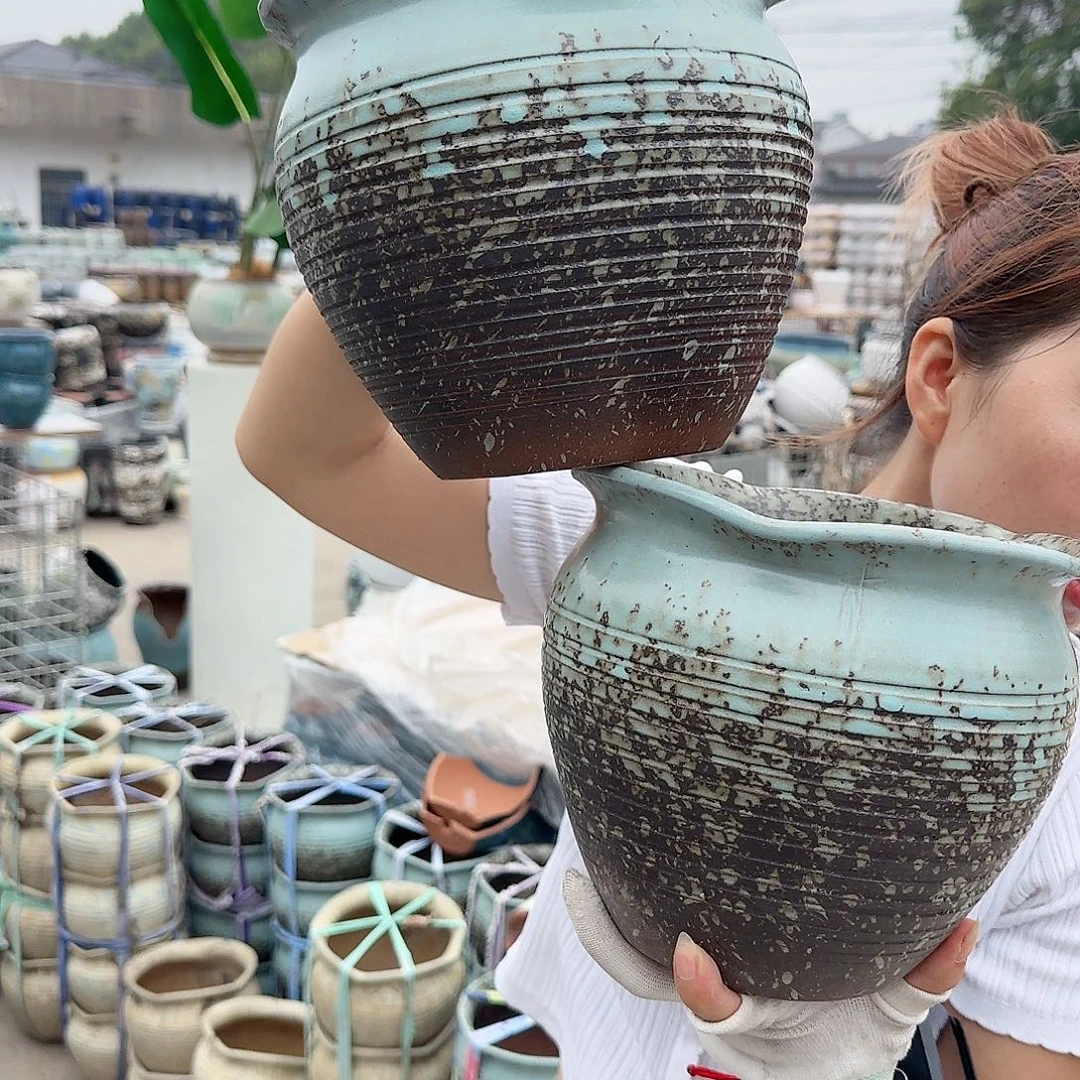 王嫂花盆1012-414