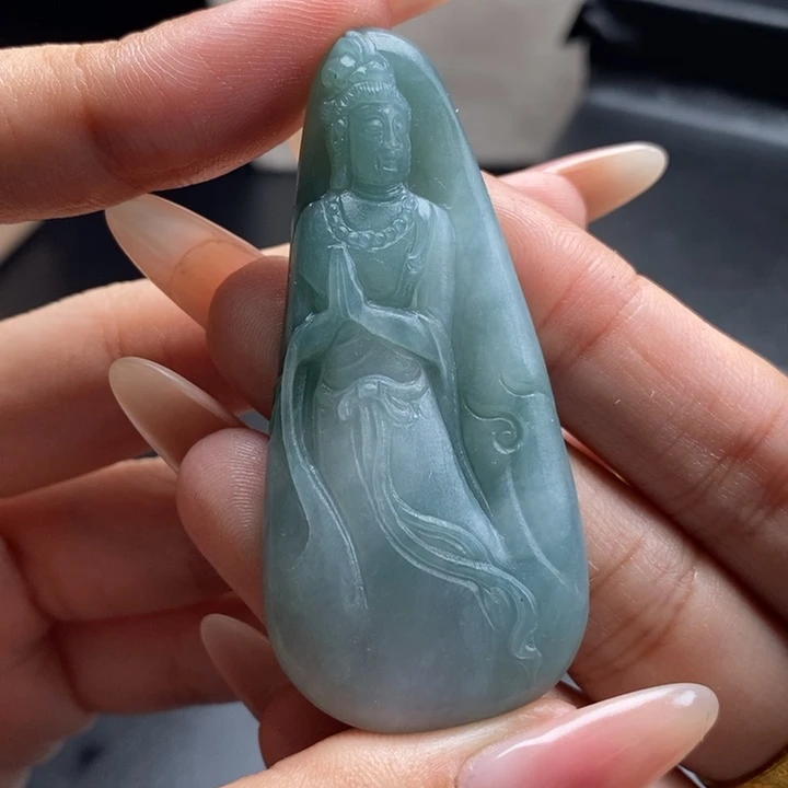 田***生定制翡翠未镶嵌观音