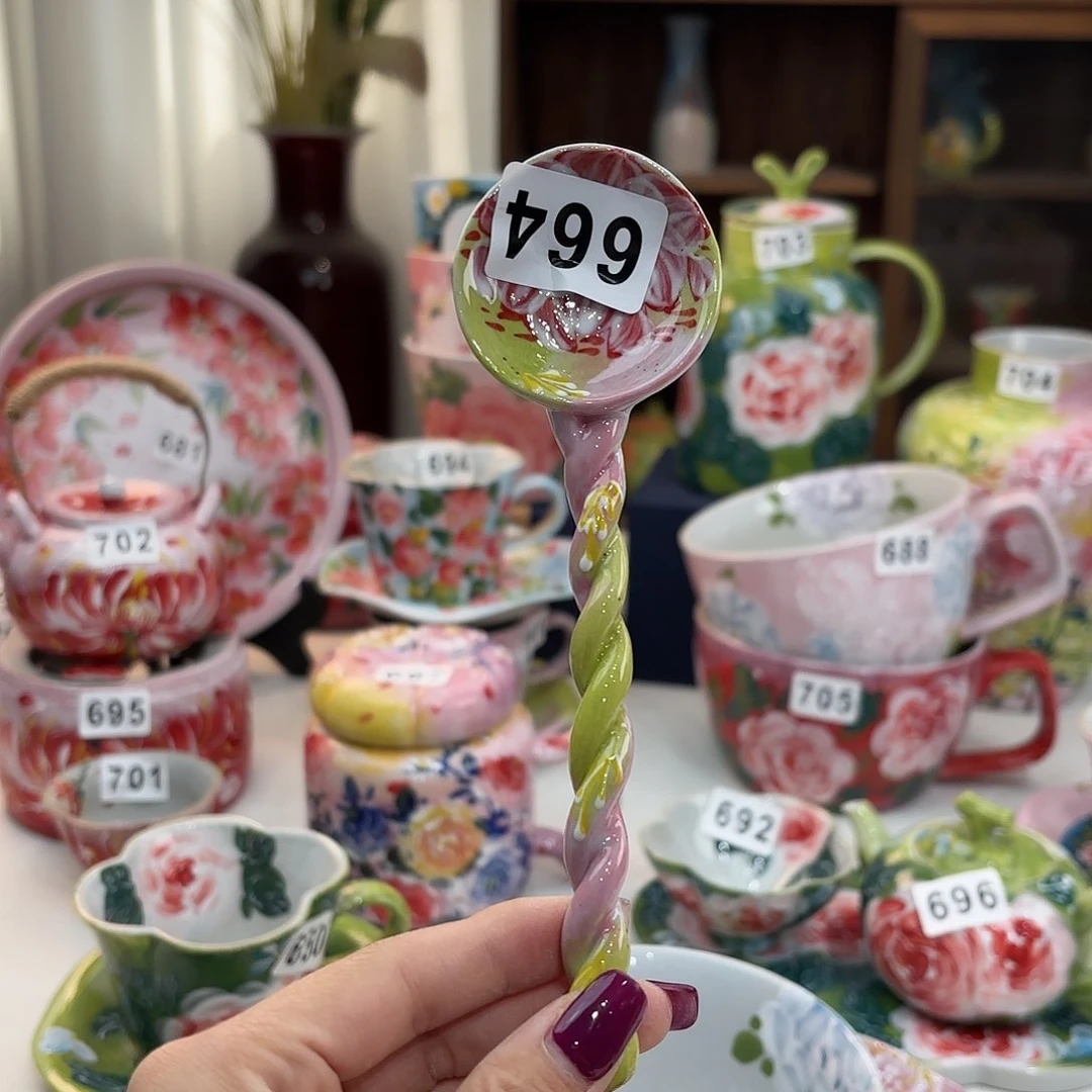 瓷片ghhjjhjjjhnbnm