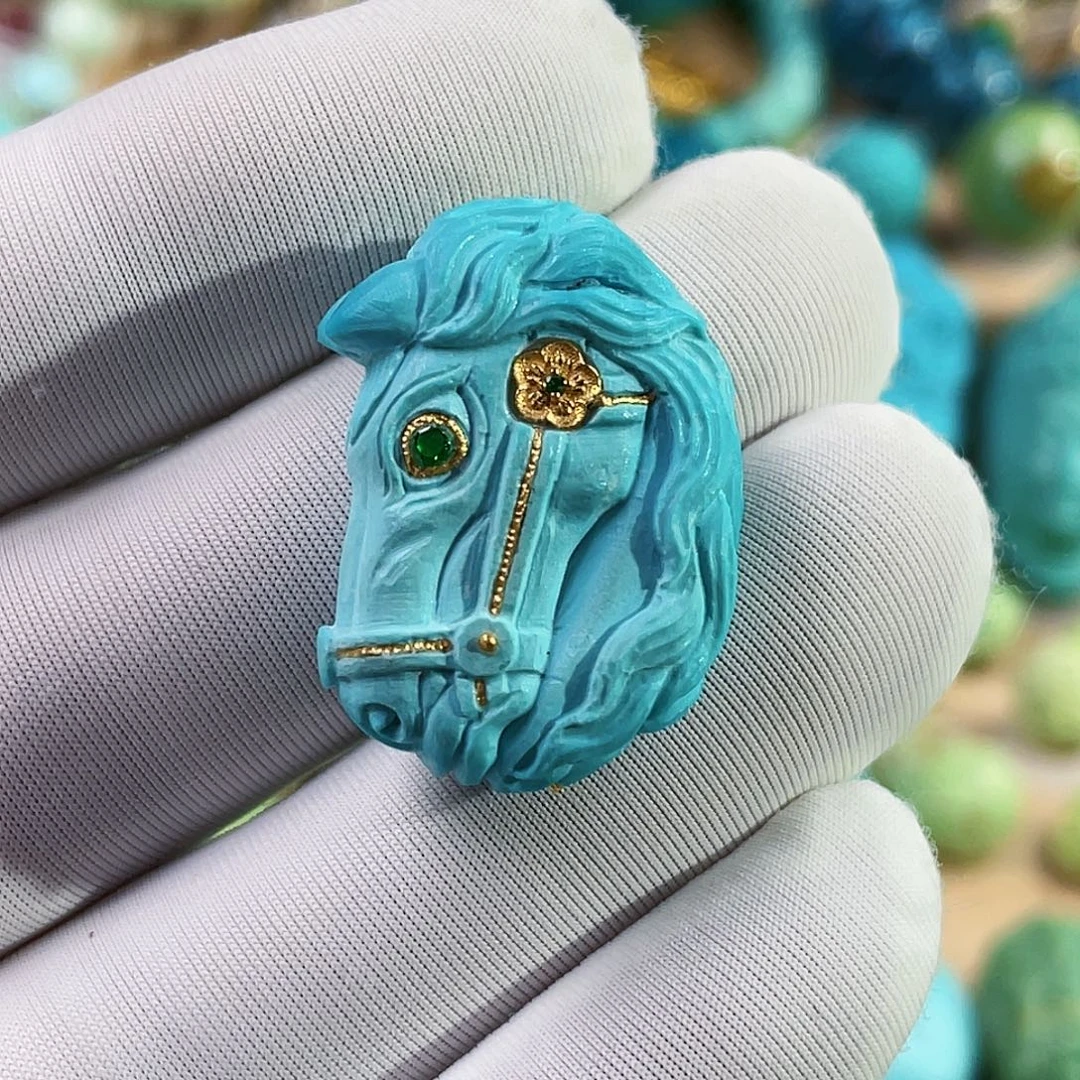 绿松石未镶嵌珠宝奇石