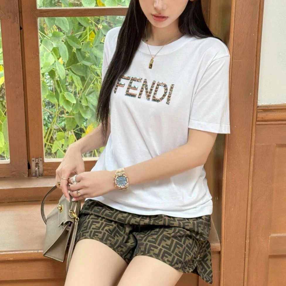 99新 FENDI/芬迪 99新/Fendi/芬迪/T恤/L码/Xsps12516