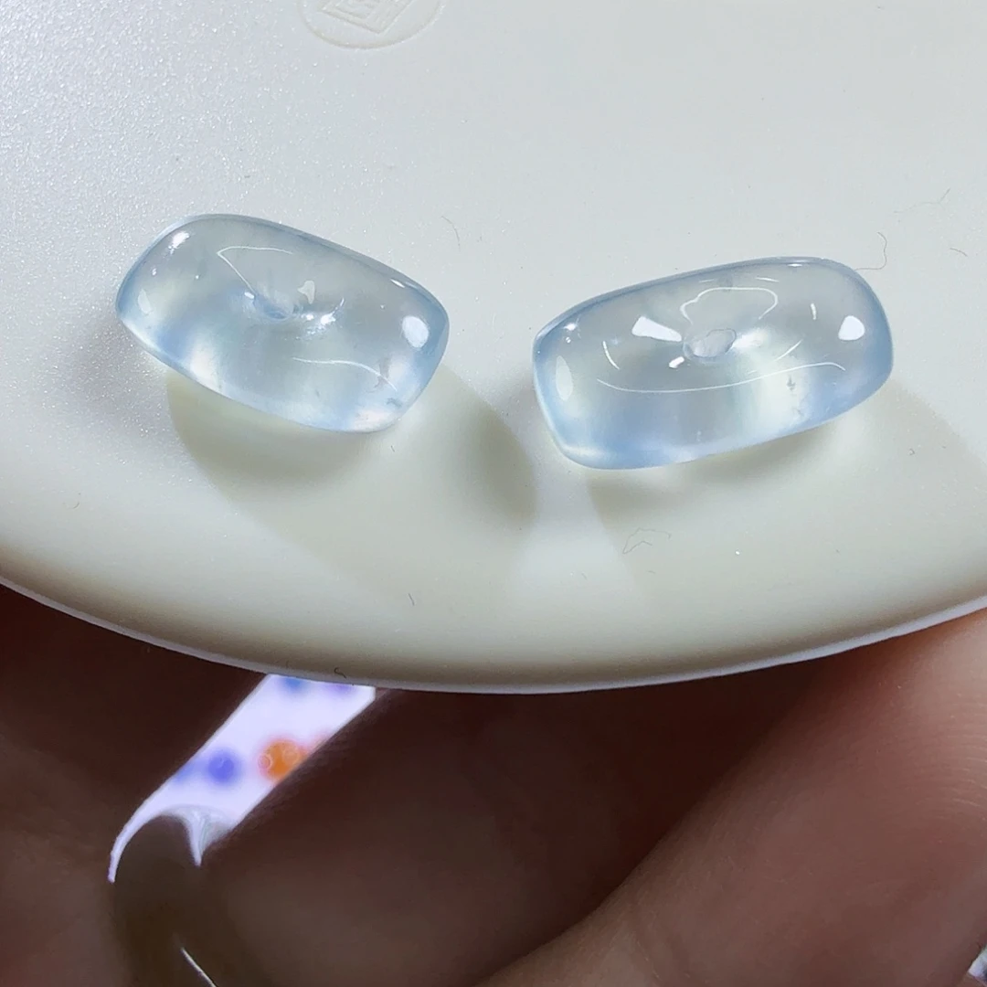 翡翠未镶嵌颈饰玻璃蓝钢