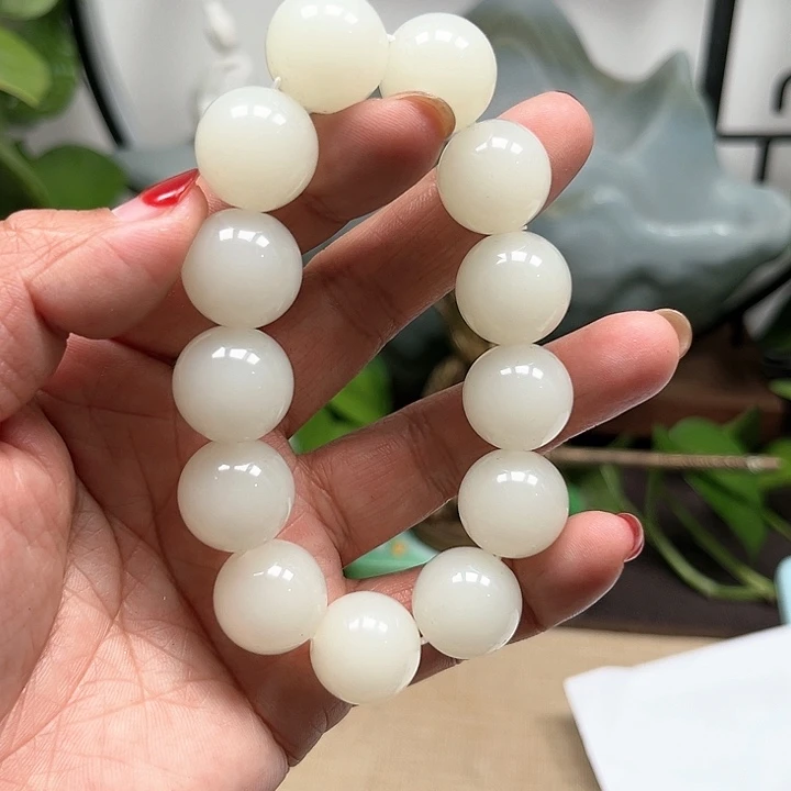 和田玉手串未镶嵌