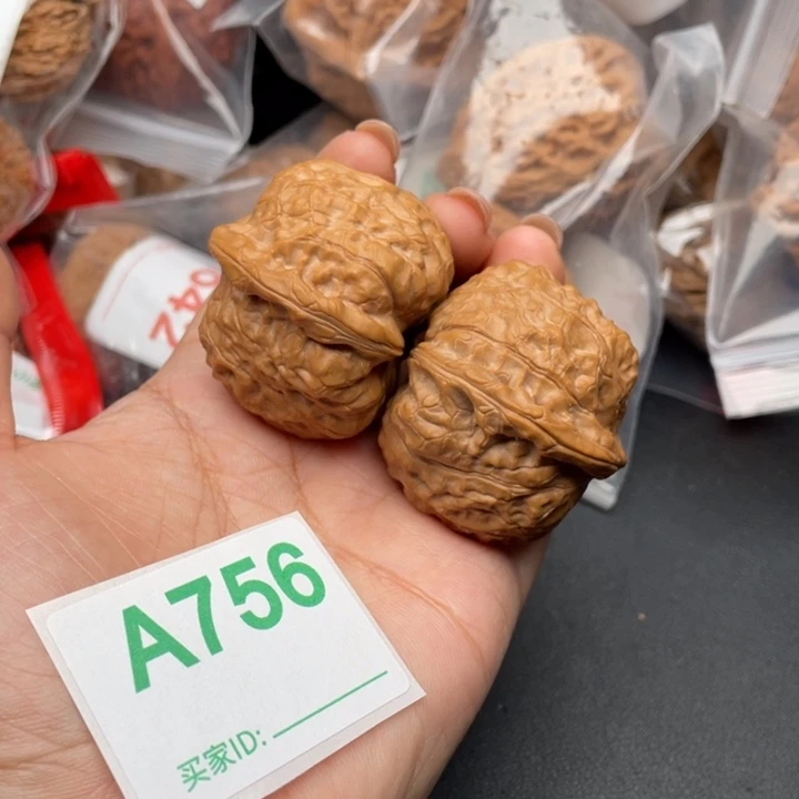 吊坠文玩核桃核桃