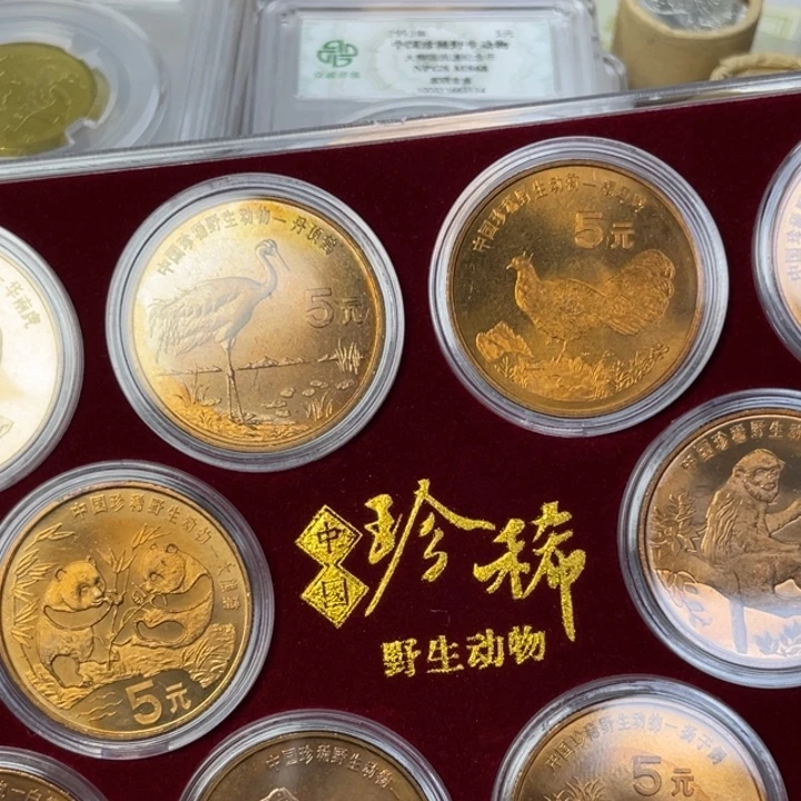 其他普通金属珍稀动物一套 微油
