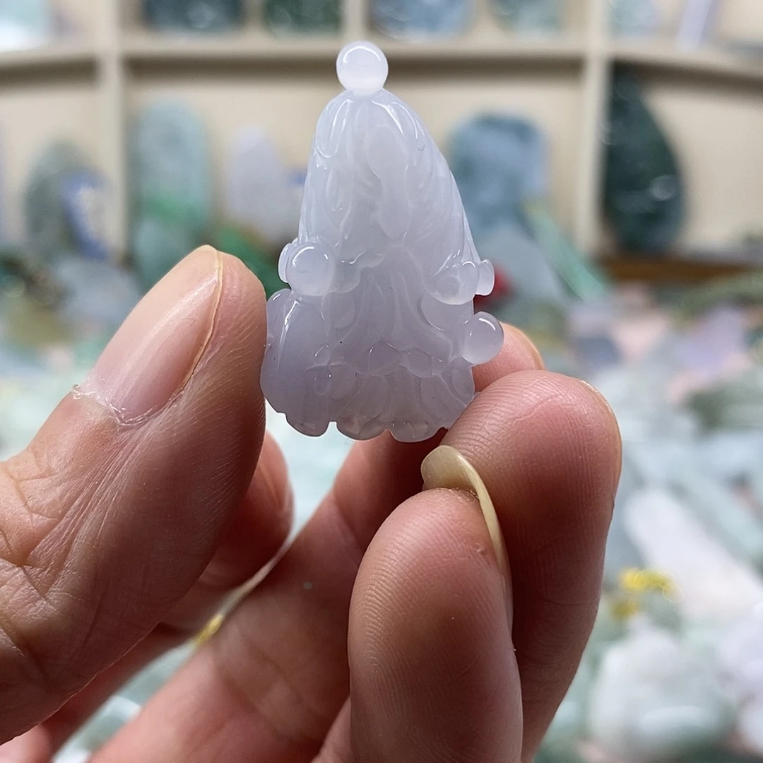 颈饰未镶嵌翡翠天然