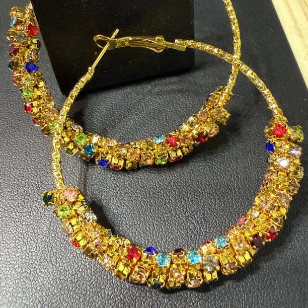 铜合金耳饰 铜合金耳环合成锆石轻奢高级感时尚夸张个性圆圈ins