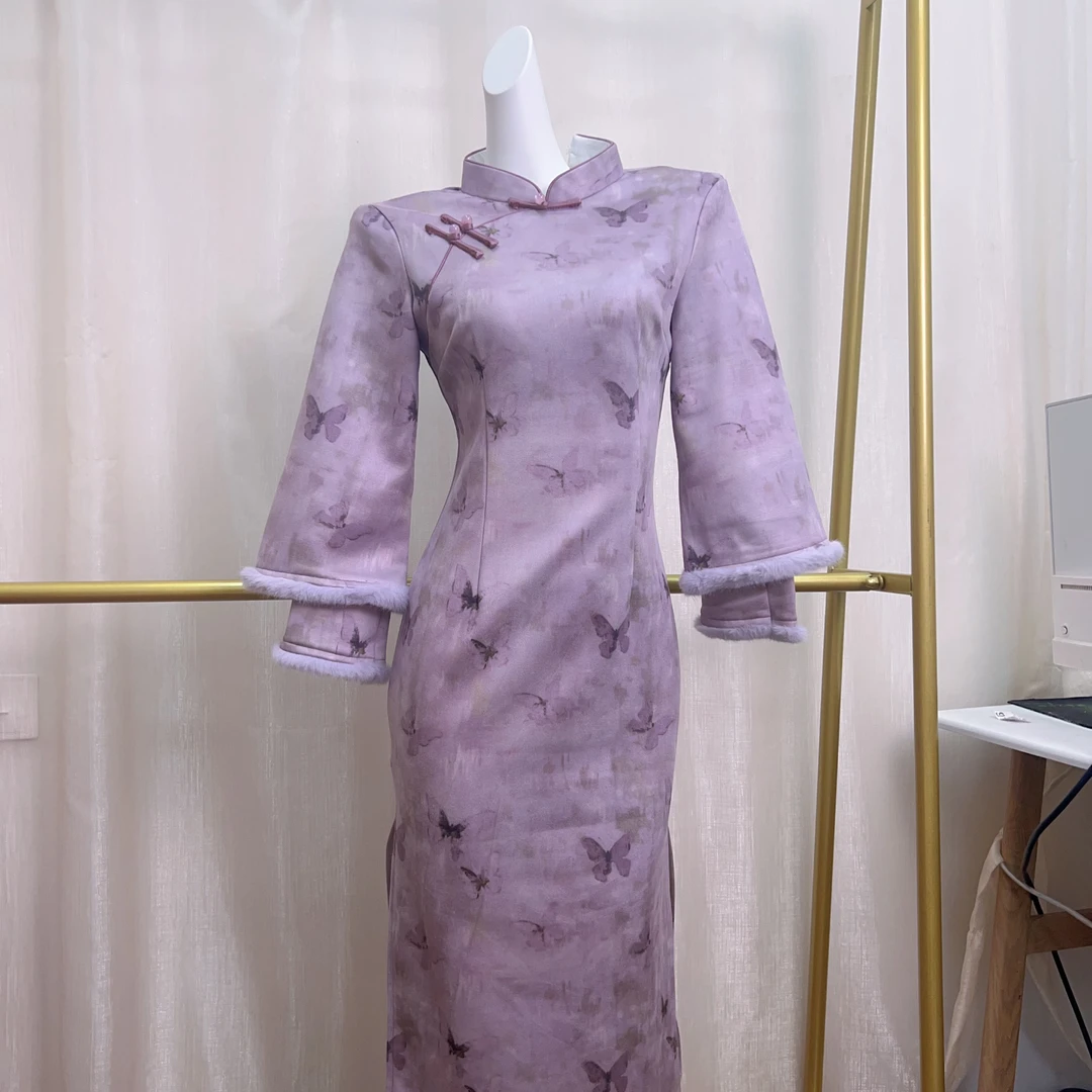 V-3320 紫蝴蝶 冰雪绒 冬款加绒加厚年轻款改良旗袍120长款