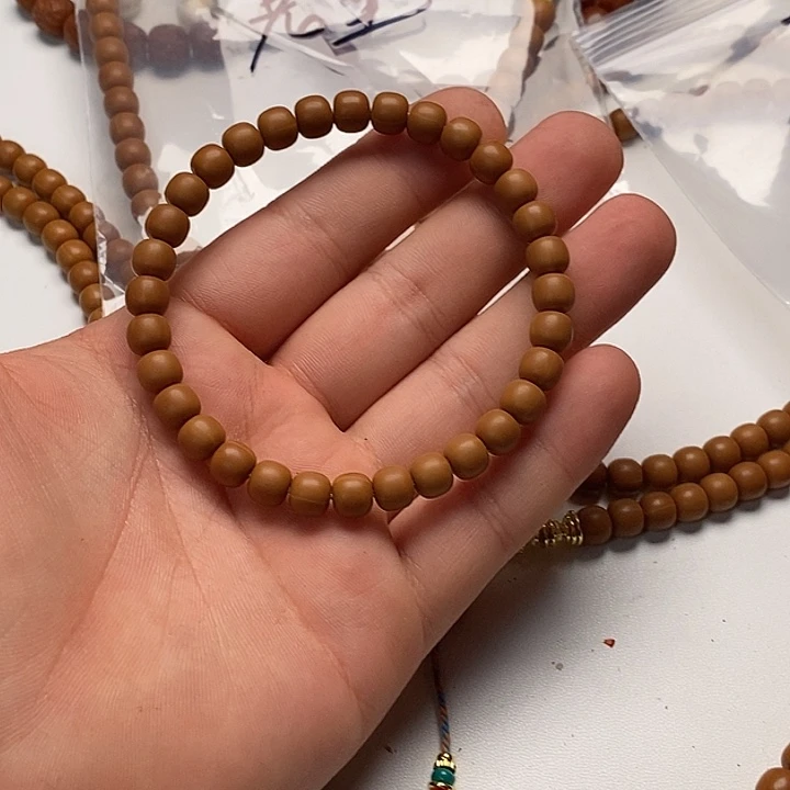 哈***特桃核吊坠全品老型