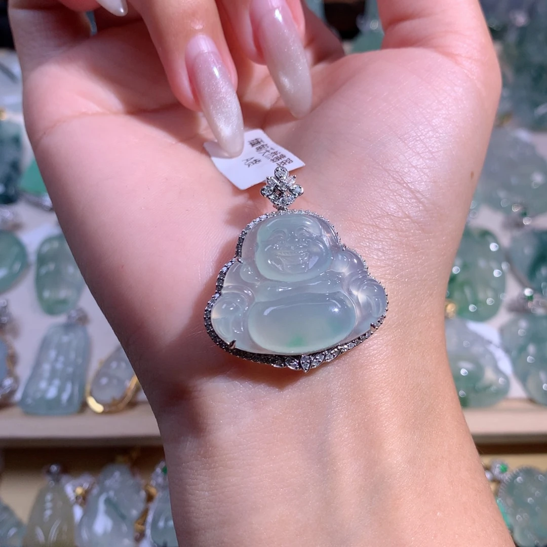 翡翠吊坠(不含链)18K金镶嵌