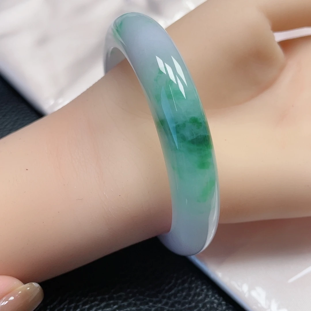 翡翠手镯未镶嵌缅甸翡翠57圈4