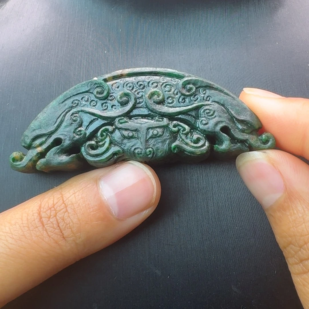 翡翠未镶嵌挂件翡翠挂件