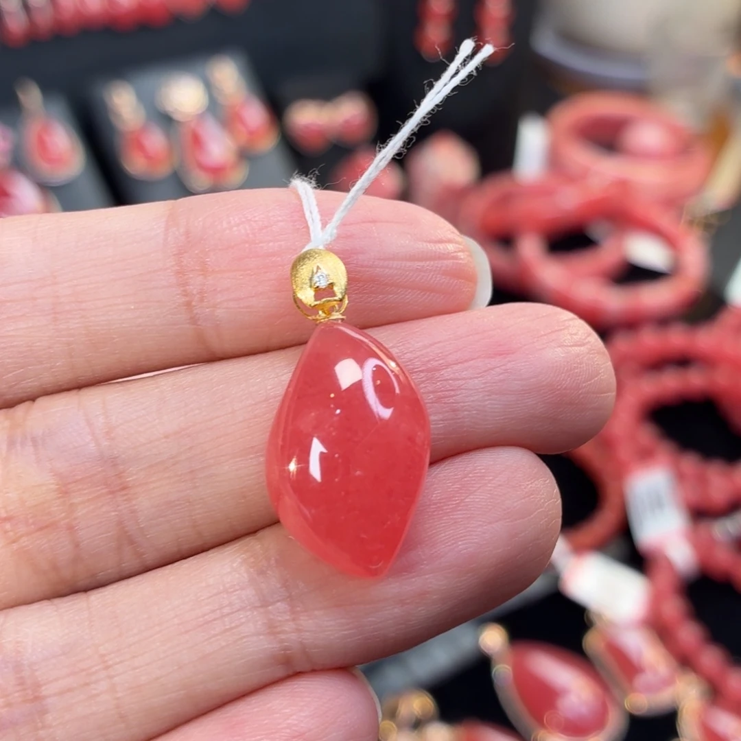 菱锰矿（红纹石）18K金镶嵌吊坠(不含链)