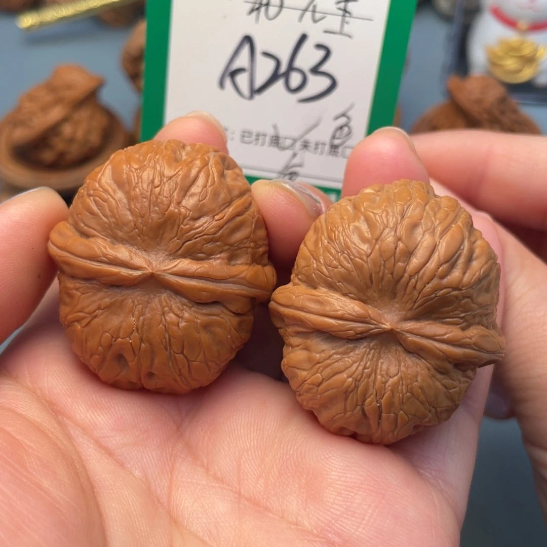 吊坠桃核文玩核桃