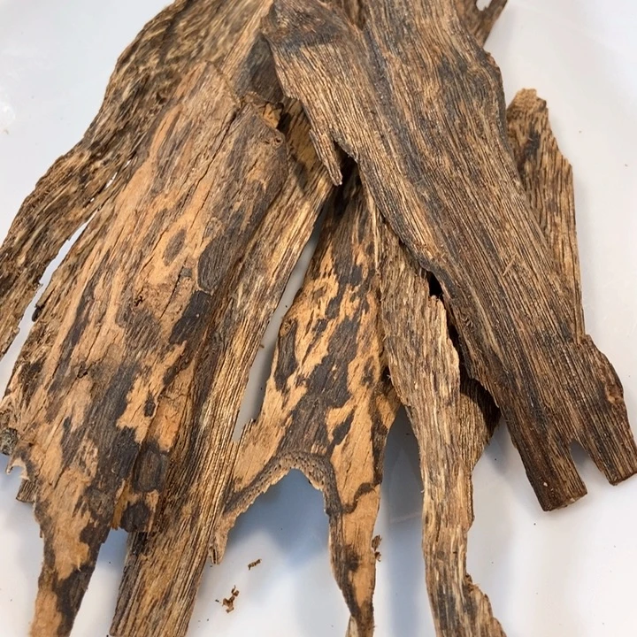 沉香碎屑沉香奇楠皮油40克多样性发一