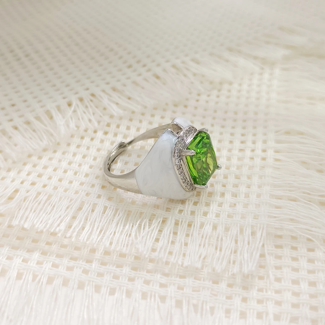 铜合金合成锆石戒指 XS-51452 戒指气质百搭小众轻奢个性高级镶嵌