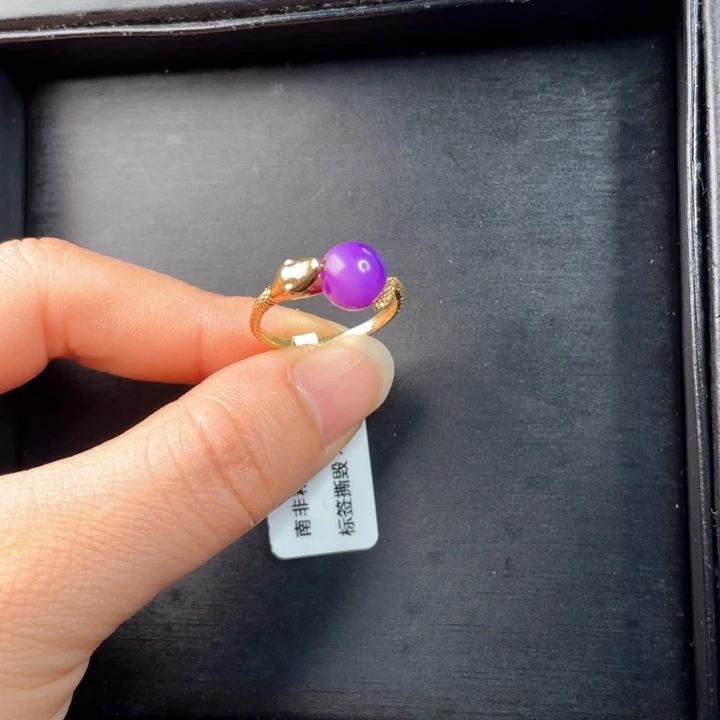 苏纪石（舒俱来）戒指18K金镶嵌