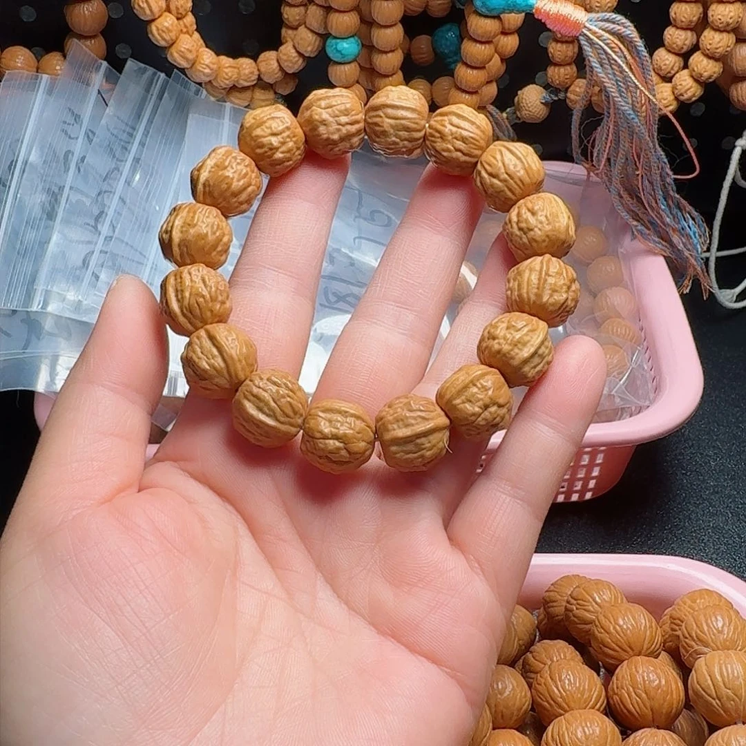 猴头核桃手串金蟾蛤蟆头