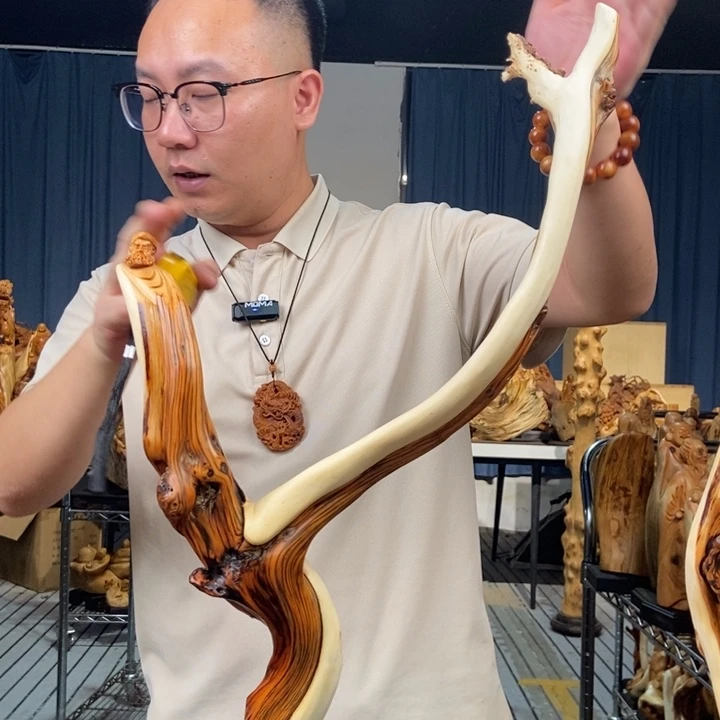 柏木（崖柏）随型摆件