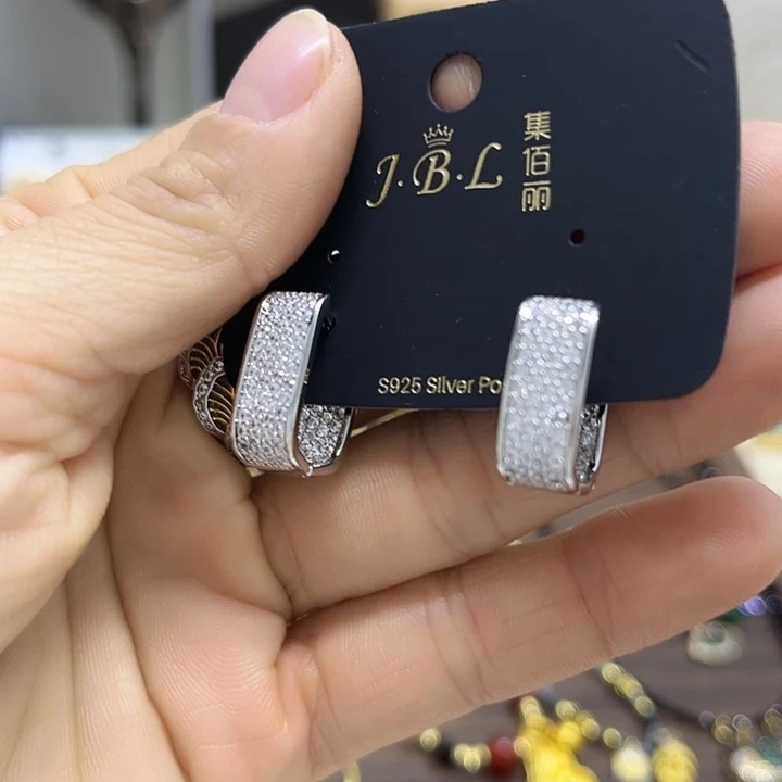 锆石铜合金合金饰品