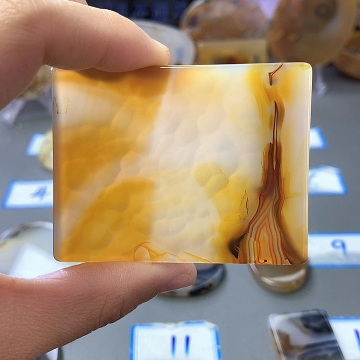 玛瑙/玉髓未镶嵌珠宝半成品