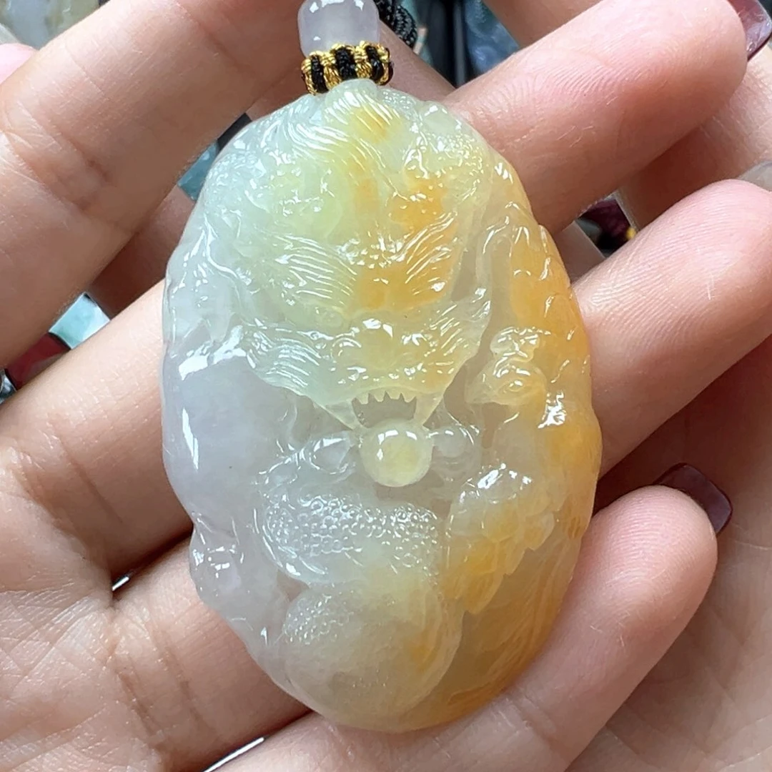 翡翠颈饰未镶嵌龙凤