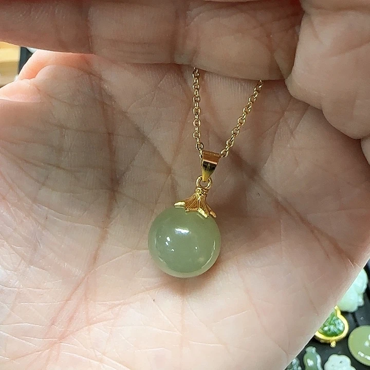 和田玉银S925镶嵌吊坠(赠链)