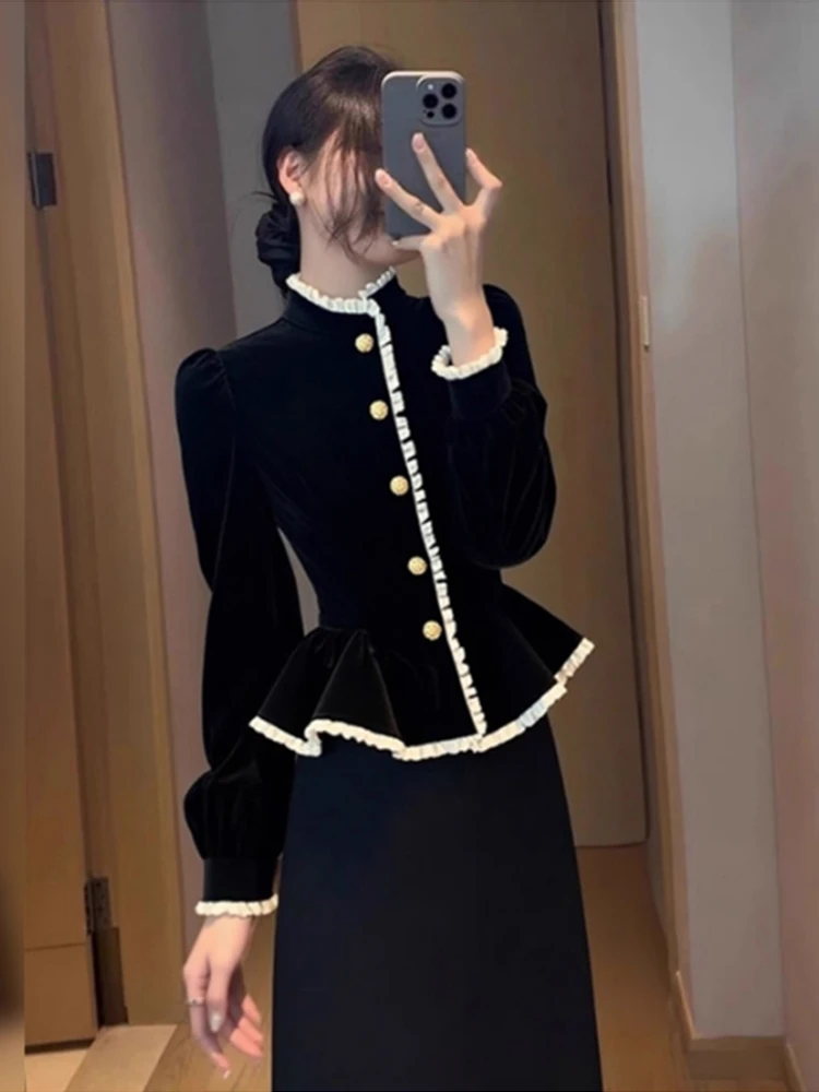 法式黑色丝绒上衣女2025秋季新款巨好看高级感独特精致木耳边小衫