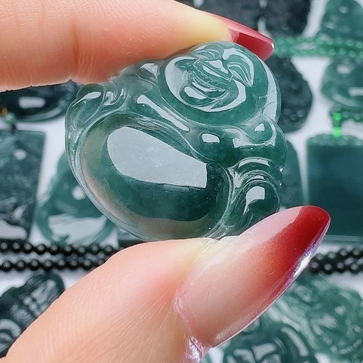 颈饰未镶嵌翡翠天然的A货翡翠多样性发其一